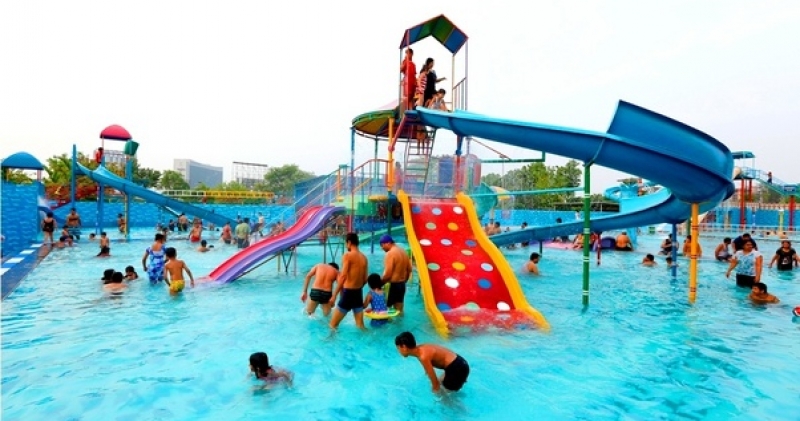 Oyster Water Park in Gurgaon