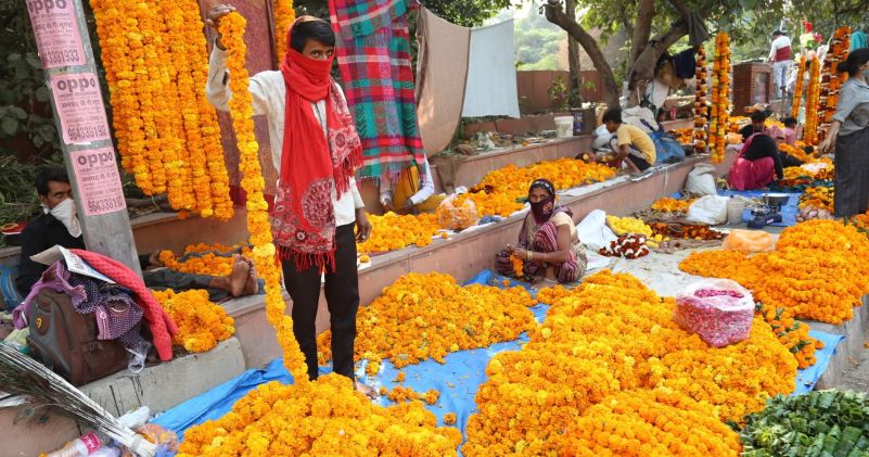 Wholesale flower market in Delhi