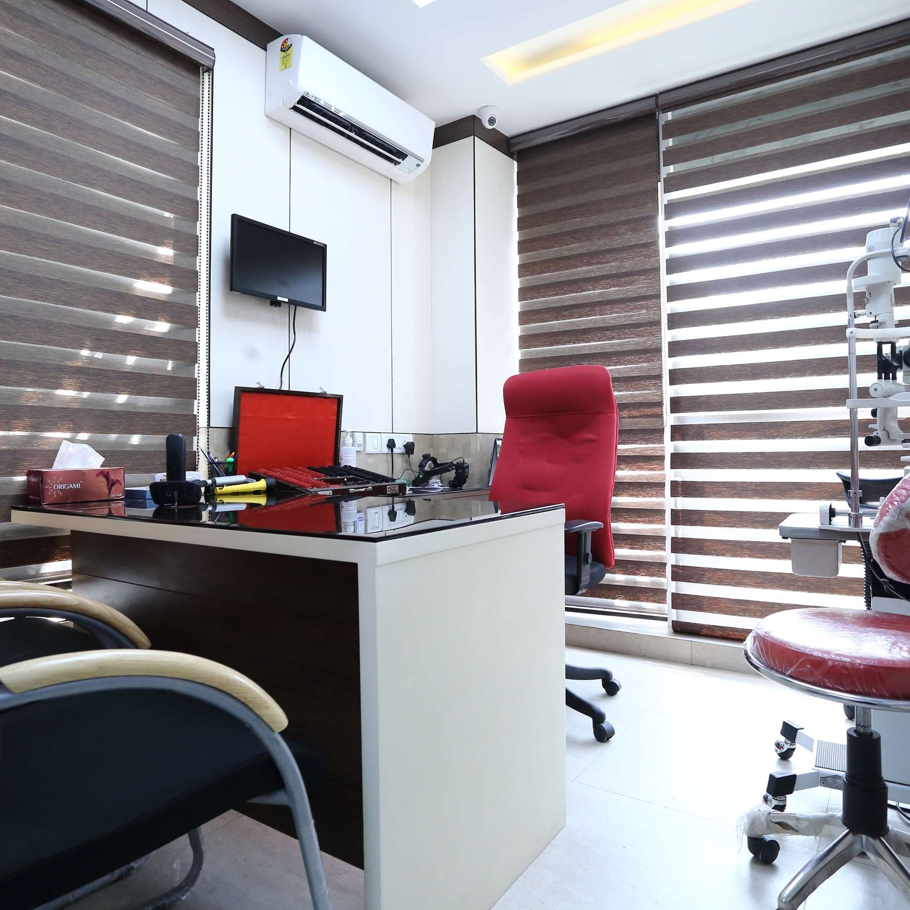 Delhi Eye Centre - Rajinder Nagar